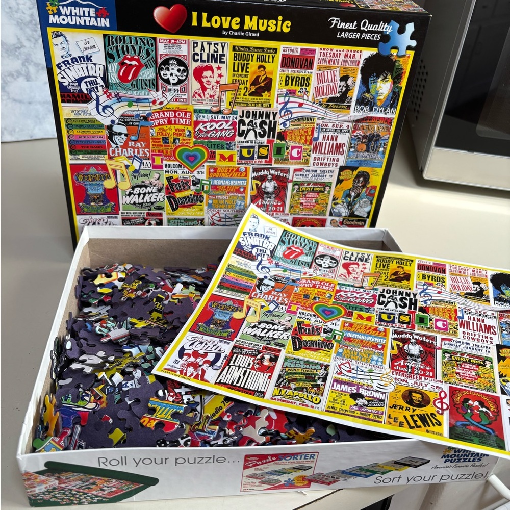 White Mountain I Love Music Puzzle - Colorful Retro Concert Posters 1000 pieces - Picture 3 of 4
